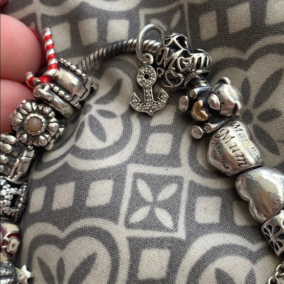 Pandora bracelet, excellent condition - Picture 4 of 4